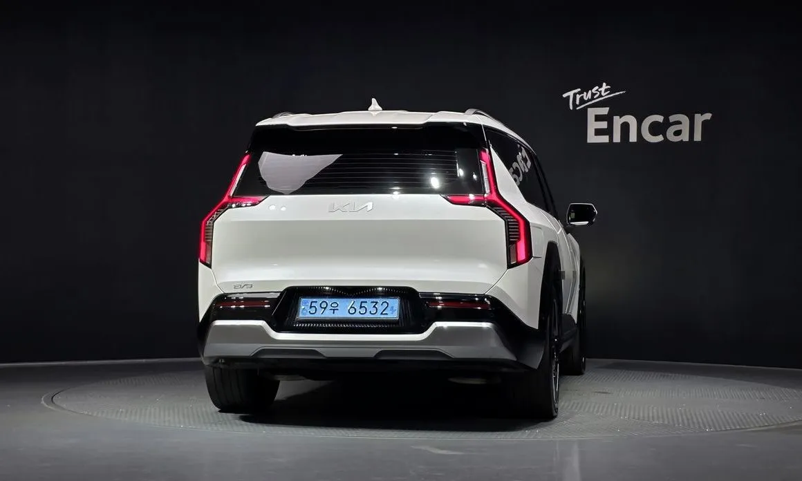 Kia EV9 2024 из KR, фото 3