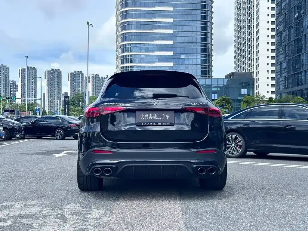 Mercedes-Benz GLC AMG — фото 9