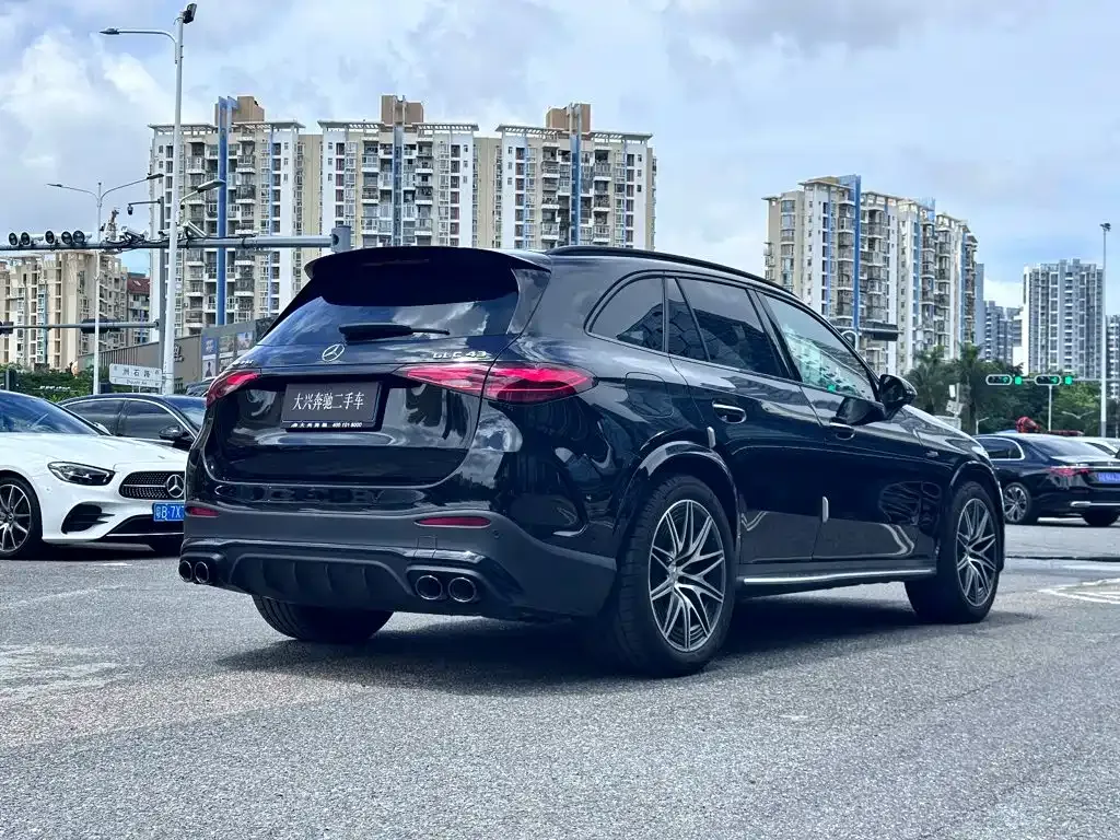 Mercedes-Benz GLC AMG — фото 7