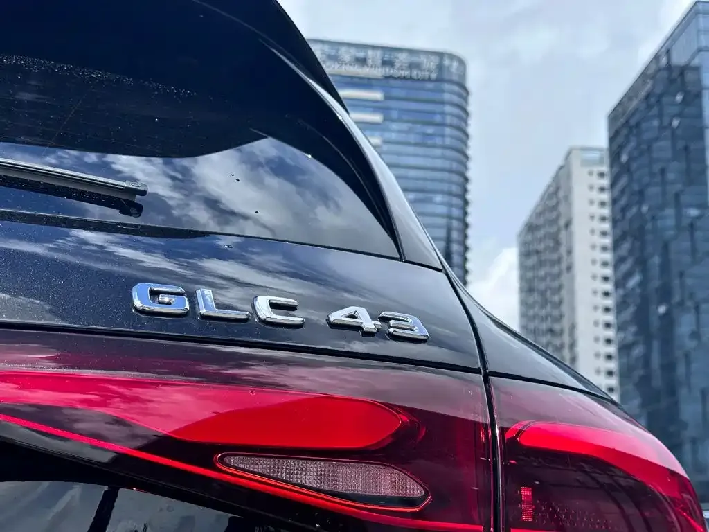Mercedes-Benz GLC AMG — фото 3