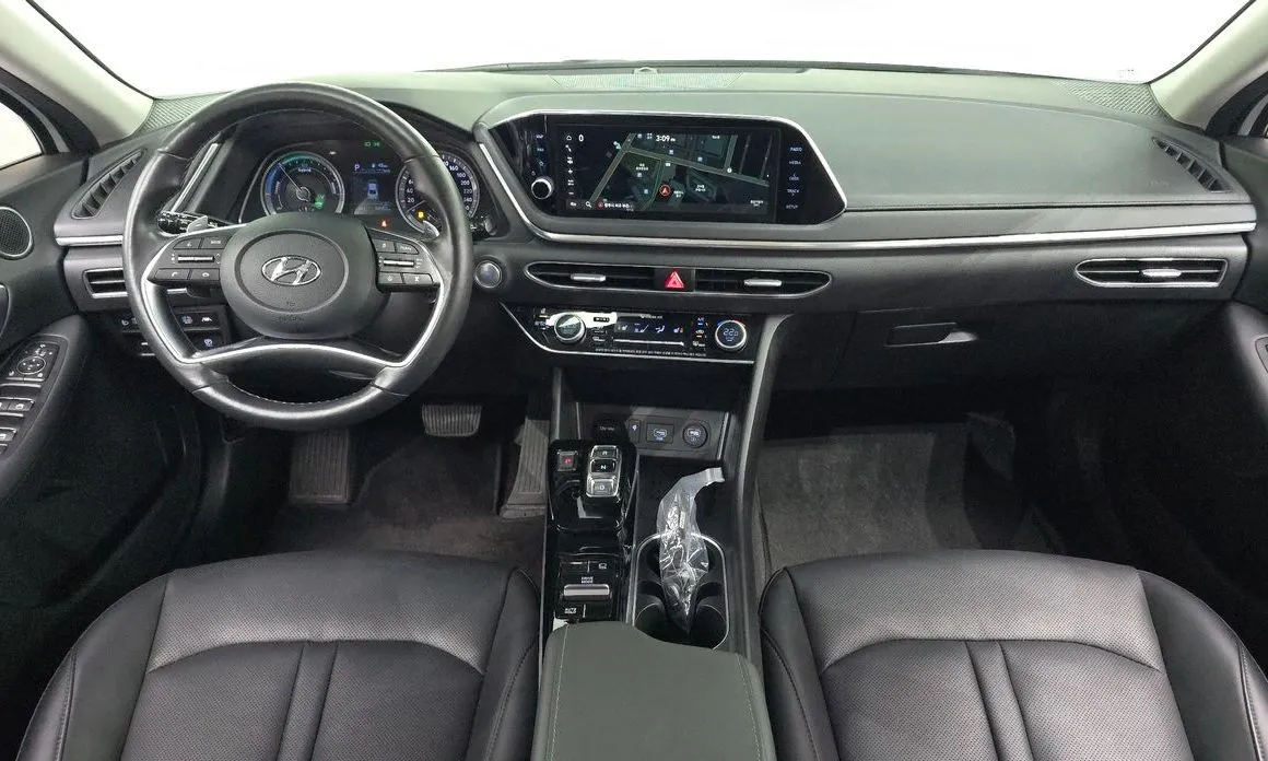 Hyundai Sonata 2021 из KR, фото 2