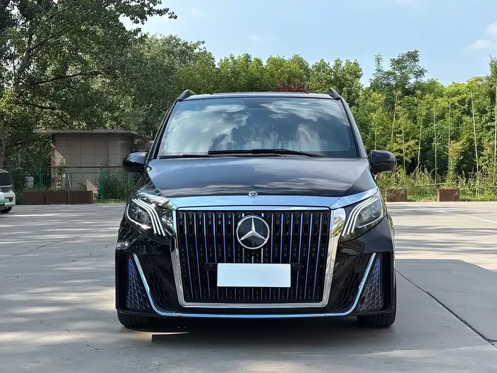 Mercedes-Benz Vito — фото 10