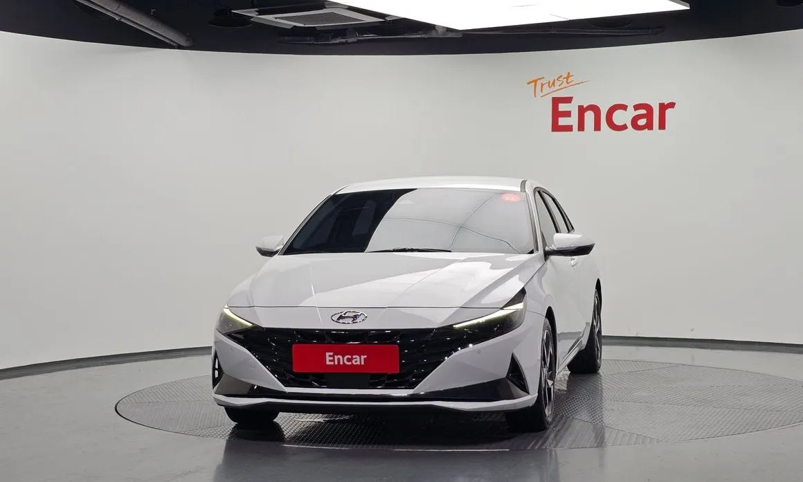 Hyundai AVANTE — фото 2