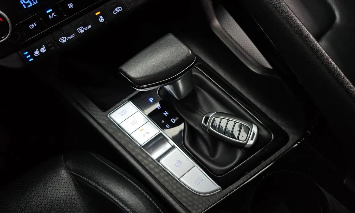 Hyundai AVANTE — фото 6