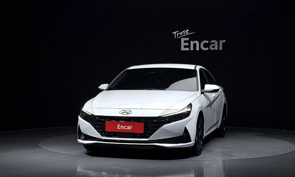 Hyundai AVANTE — фото 4