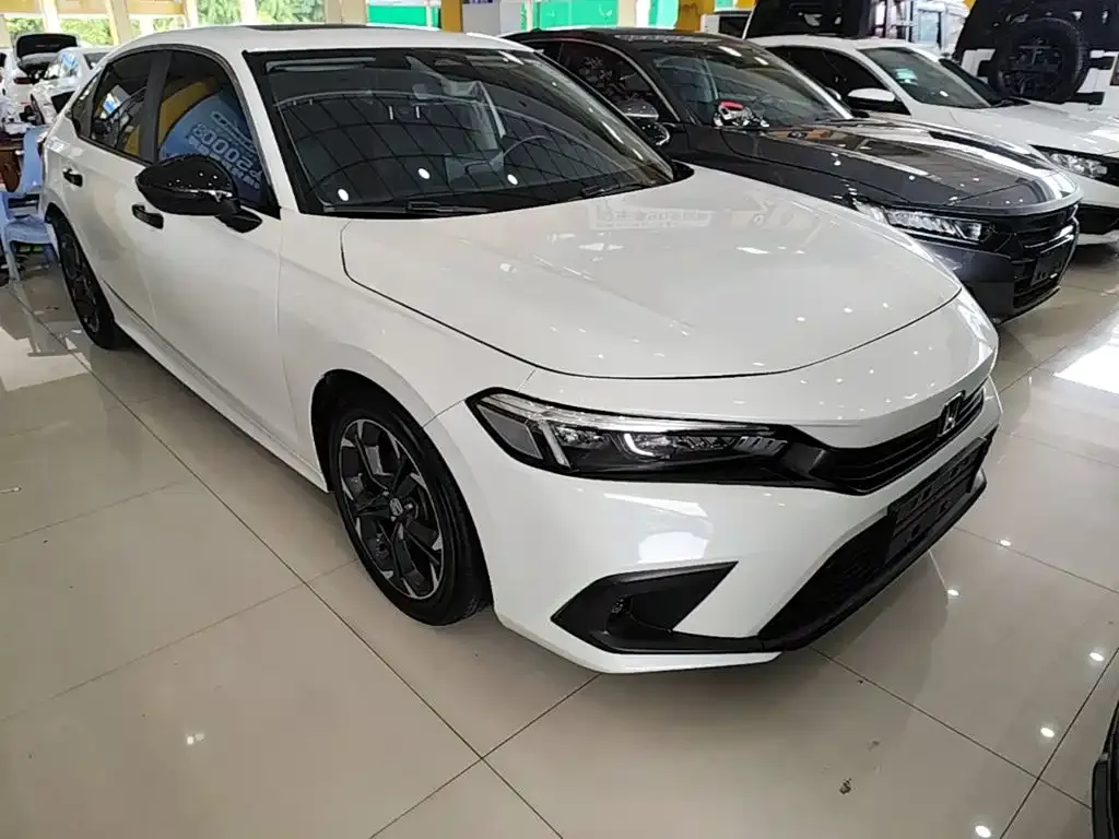 Honda Civic — фото 7