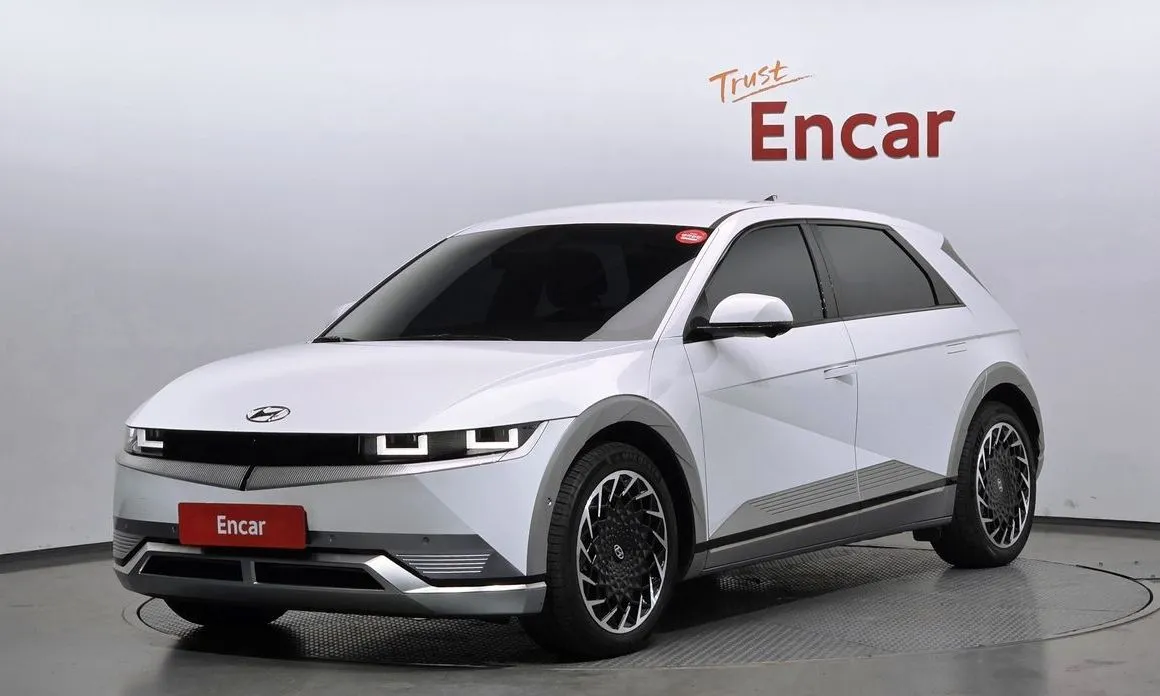 Hyundai Ioniq5 — фото 1