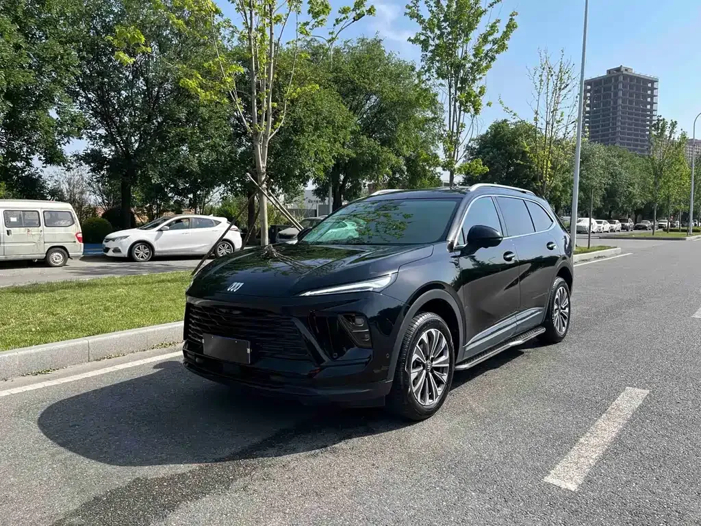 Buick Envision Plus — фото 1