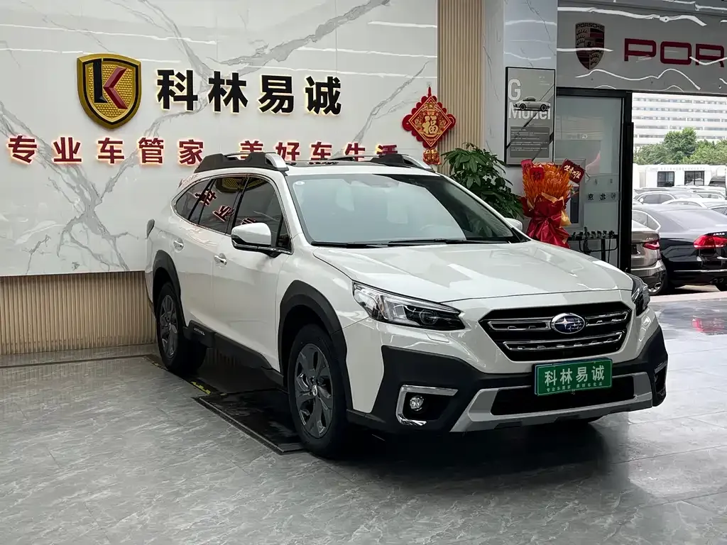 Subaru Outback — фото 5