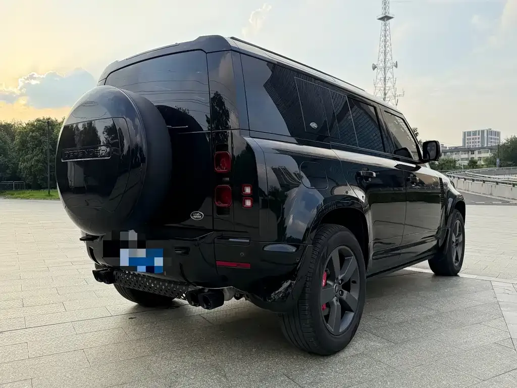 Land Rover Defender — фото 5