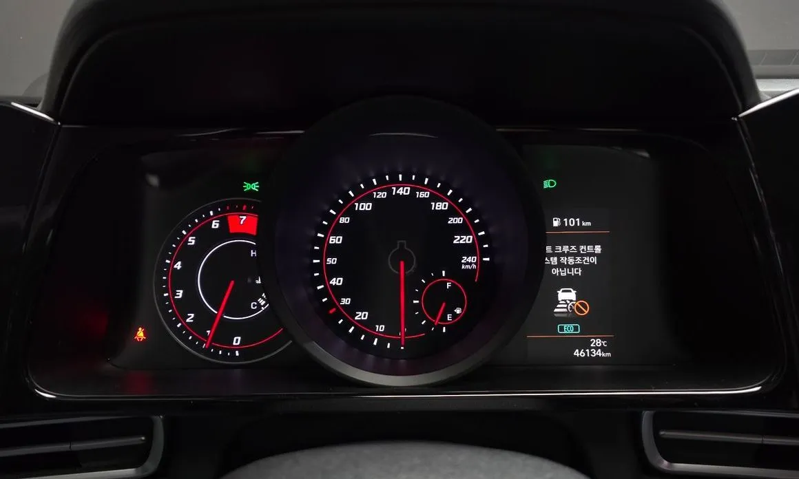 Hyundai AVANTE 2021 из KR, фото 4
