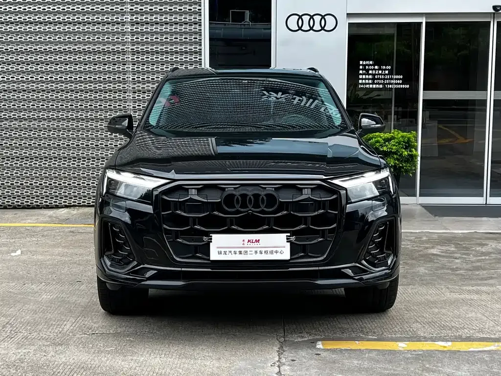 Audi Q7 — фото 6