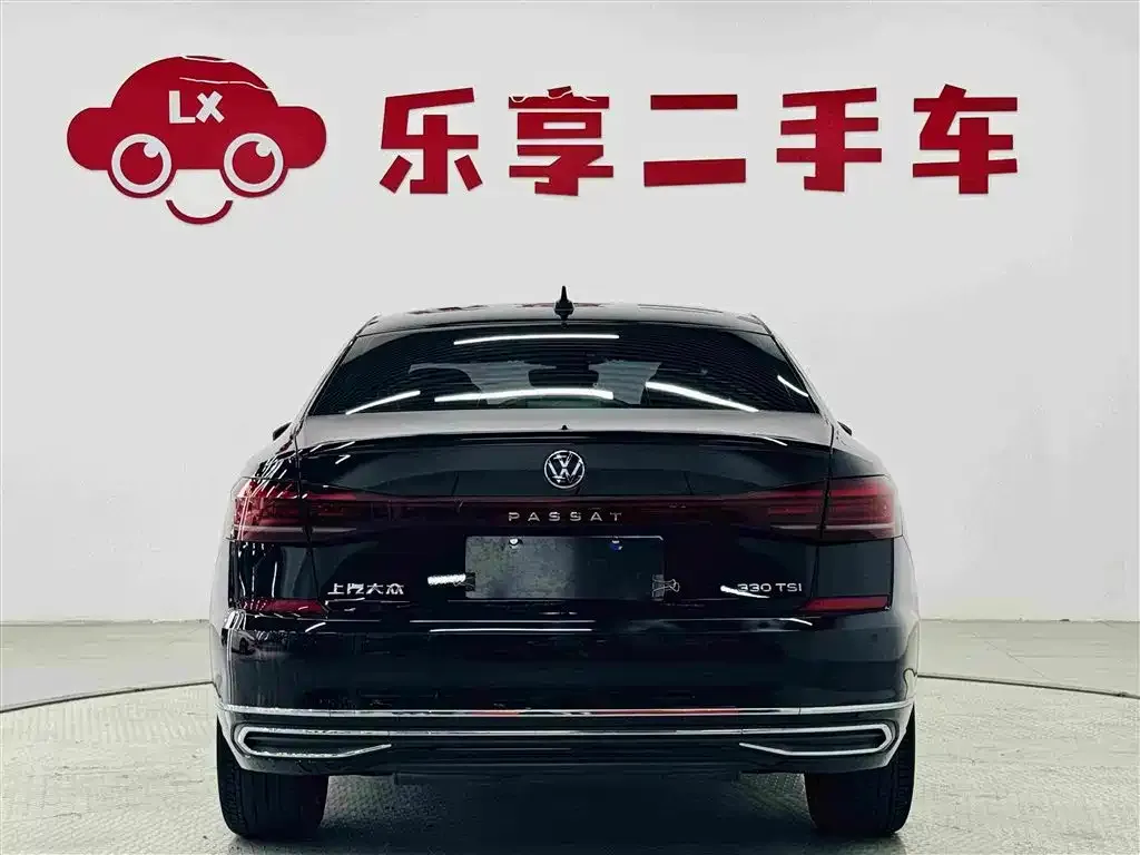 Volkswagen Passat — фото 3