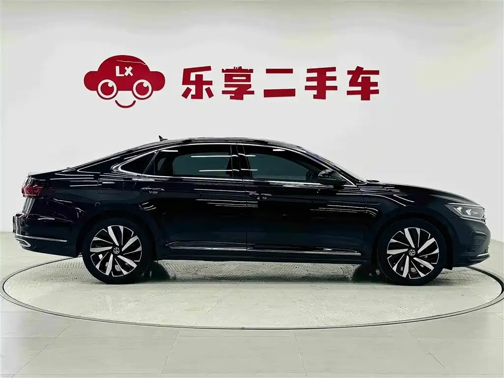 Volkswagen Passat — фото 5