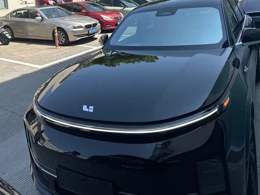 Li Auto L8 2024 из CN, фото 8