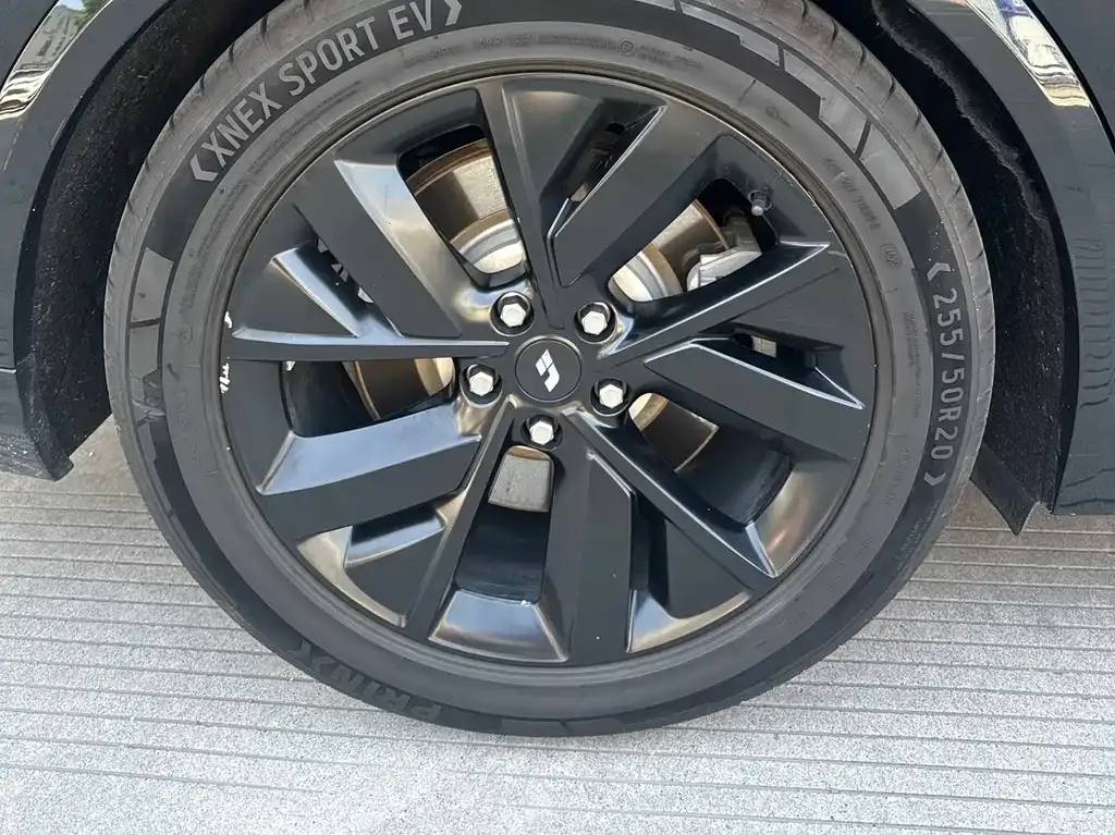 Li Auto L8 2024 из CN, фото 6
