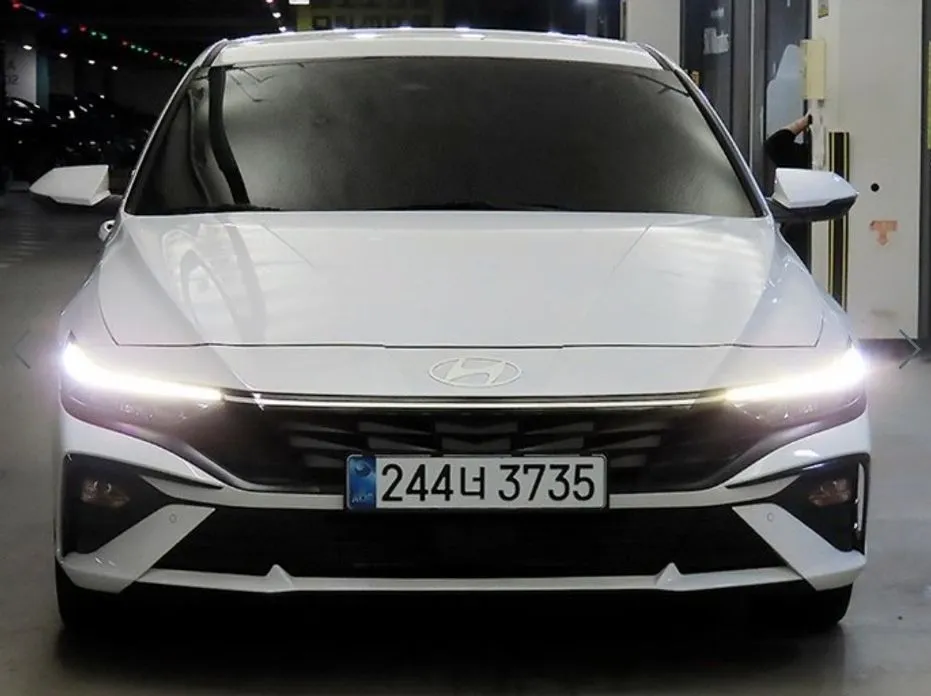 Hyundai AVANTE — фото 2