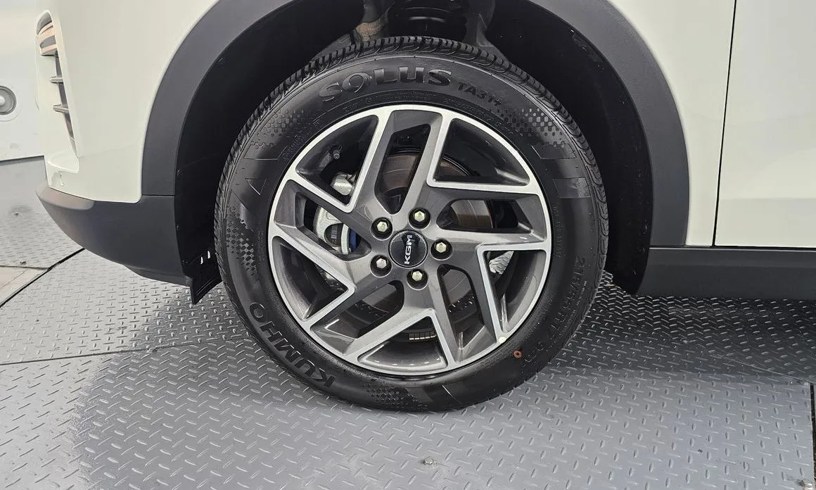 KG Mobility (Ssangyong) TIBOLI 2026 из KR, фото 3