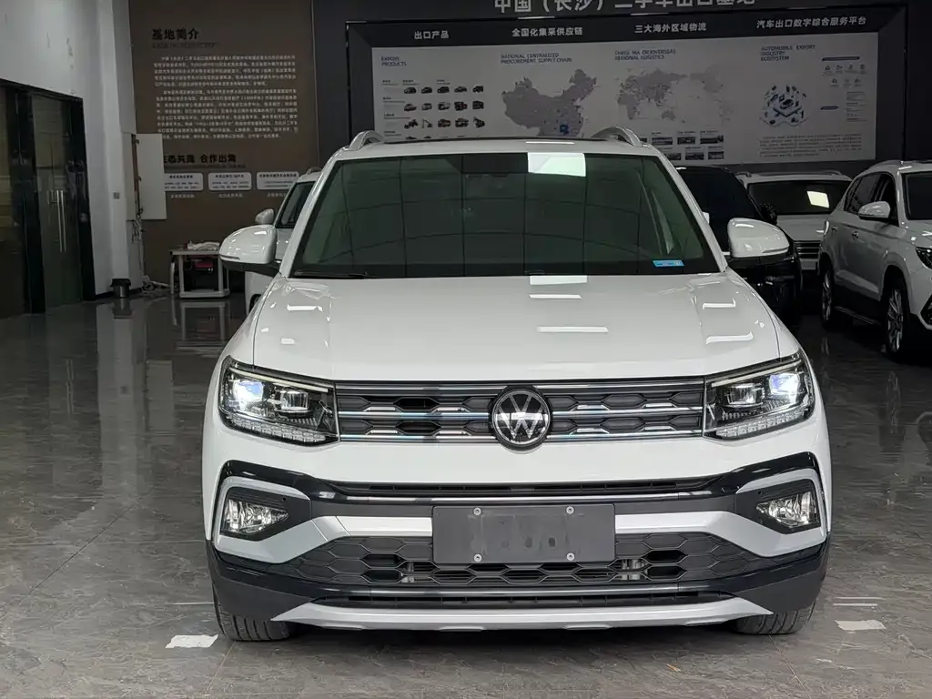 Volkswagen T-Cross — фото 8