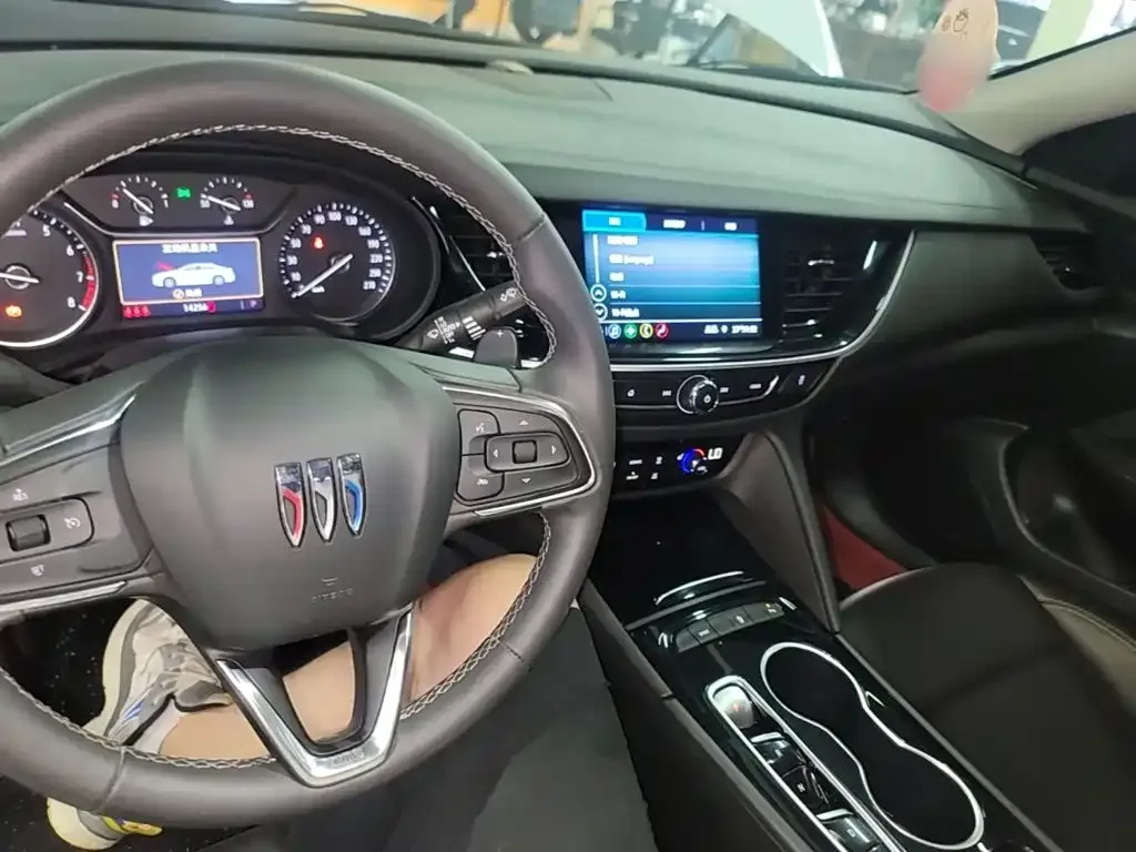 Buick Regal — фото 8