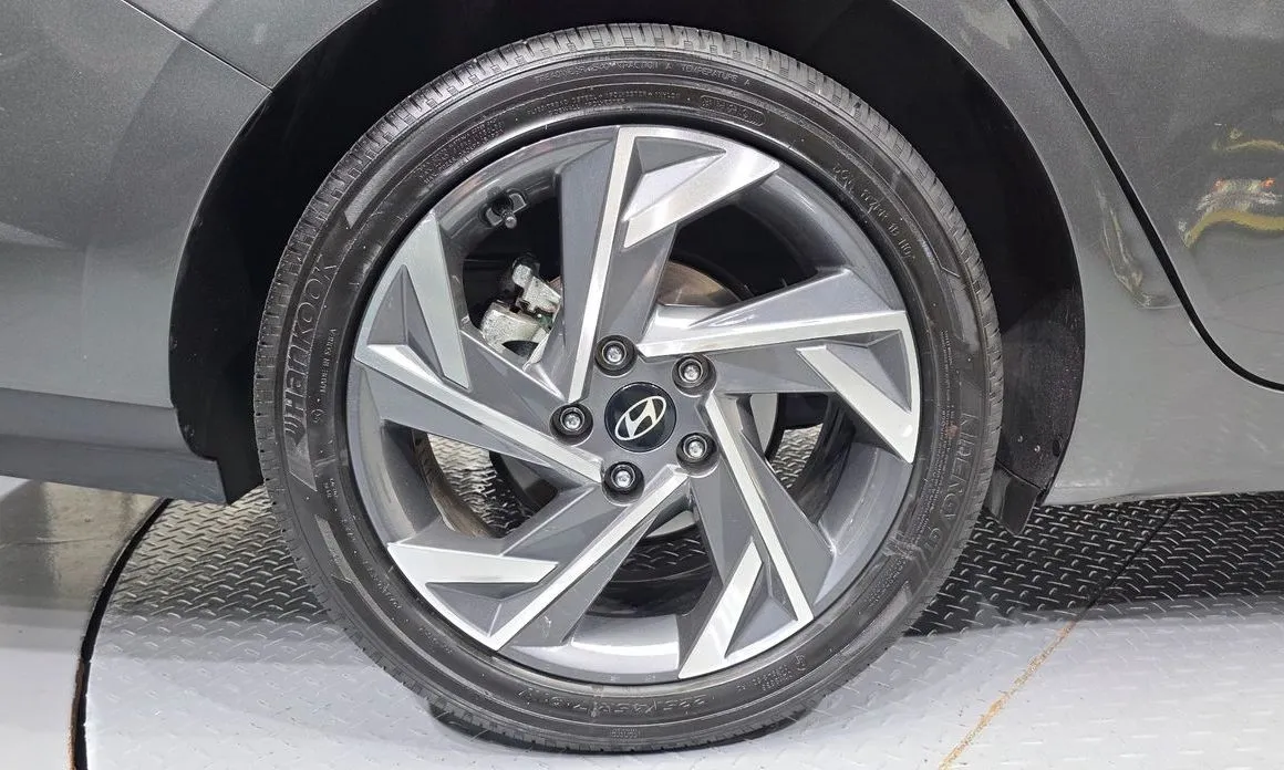 Hyundai AVANTE 2024 из KR, фото 5