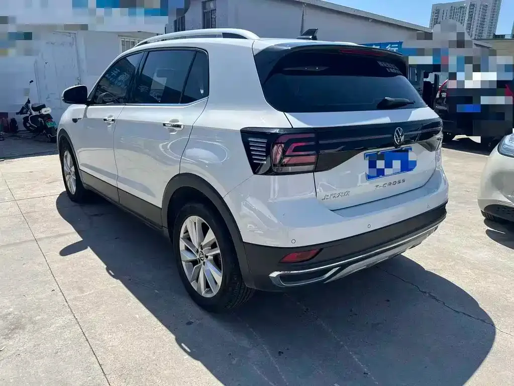 Volkswagen T-Cross — фото 2