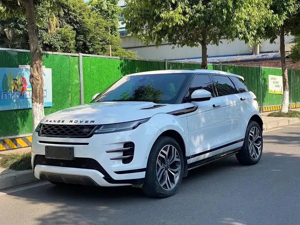 Land Rover Evoque — фото 1