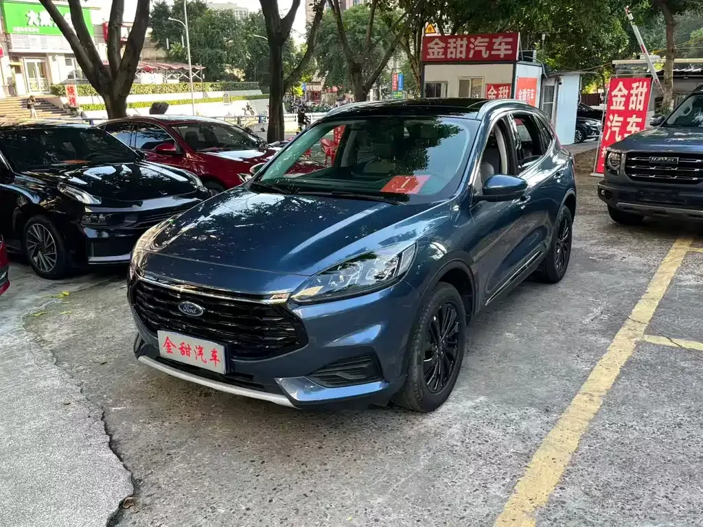Ford Escape 2023 из CN, фото 6