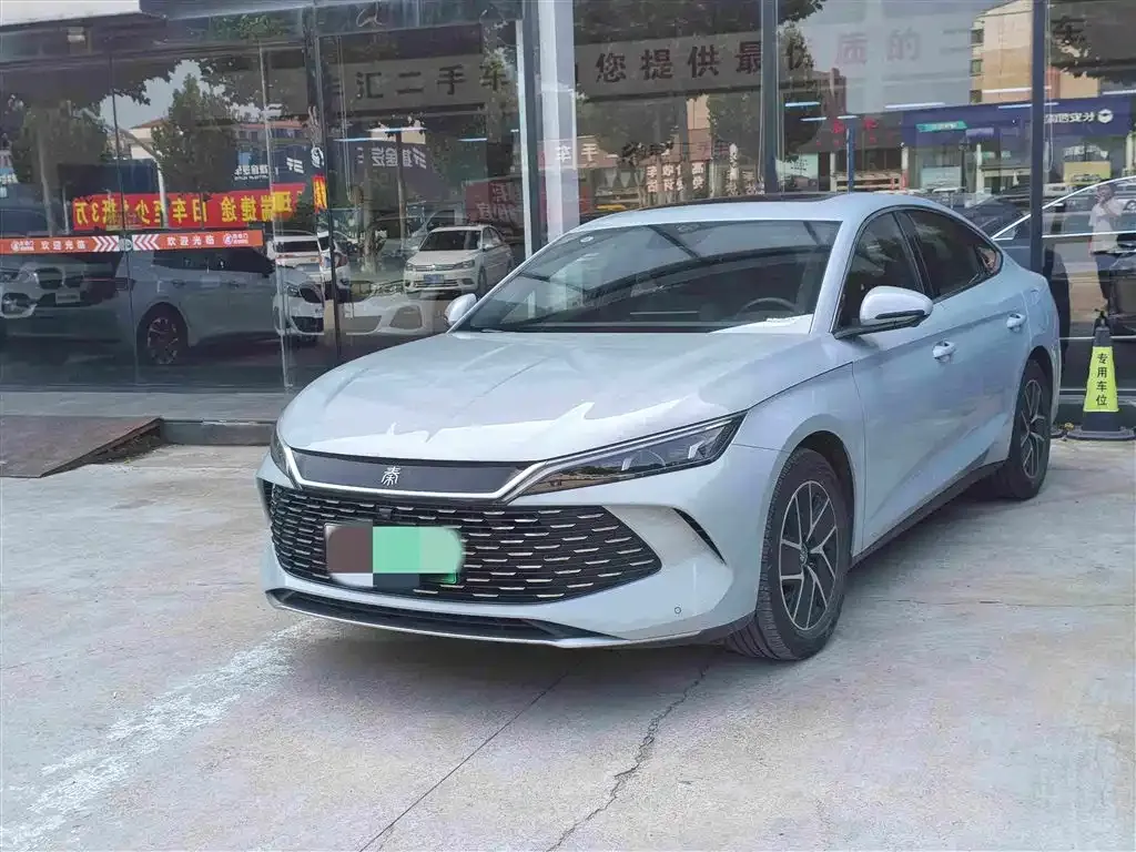 BYD Qin L — фото 1