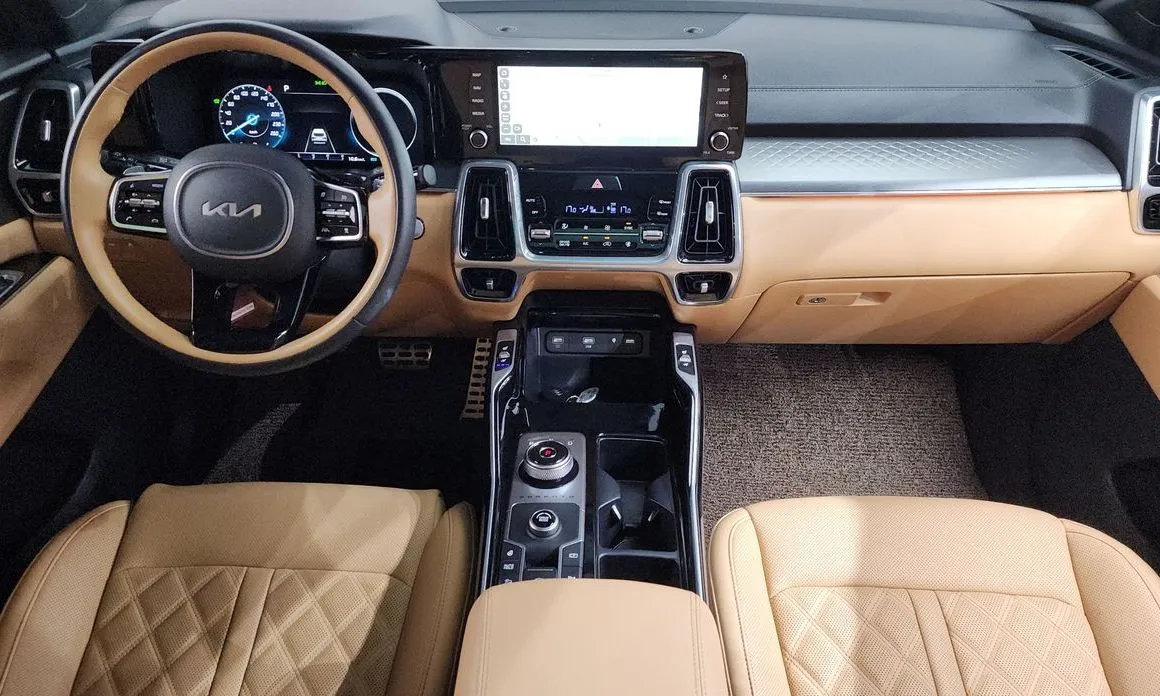 Kia Sorento — фото 5
