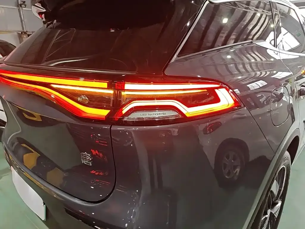 BYD Tang New Energy — фото 10