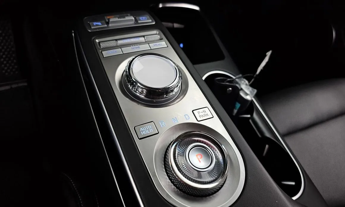 Genesis GV70 — фото 4