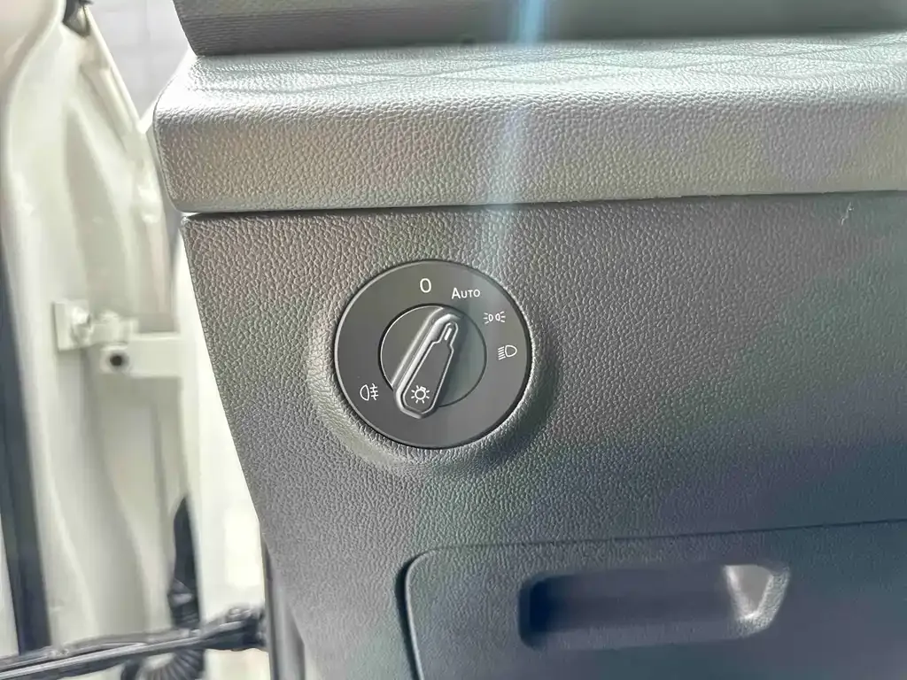 Volkswagen Tharu — фото 7
