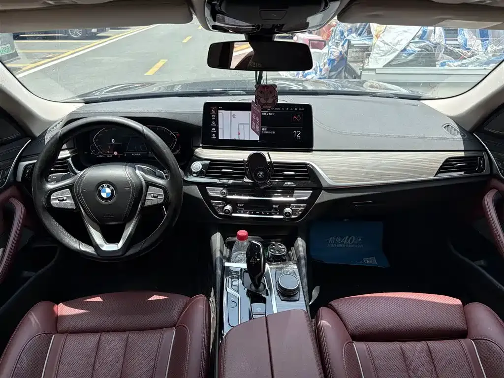 BMW 5 Series — фото 3