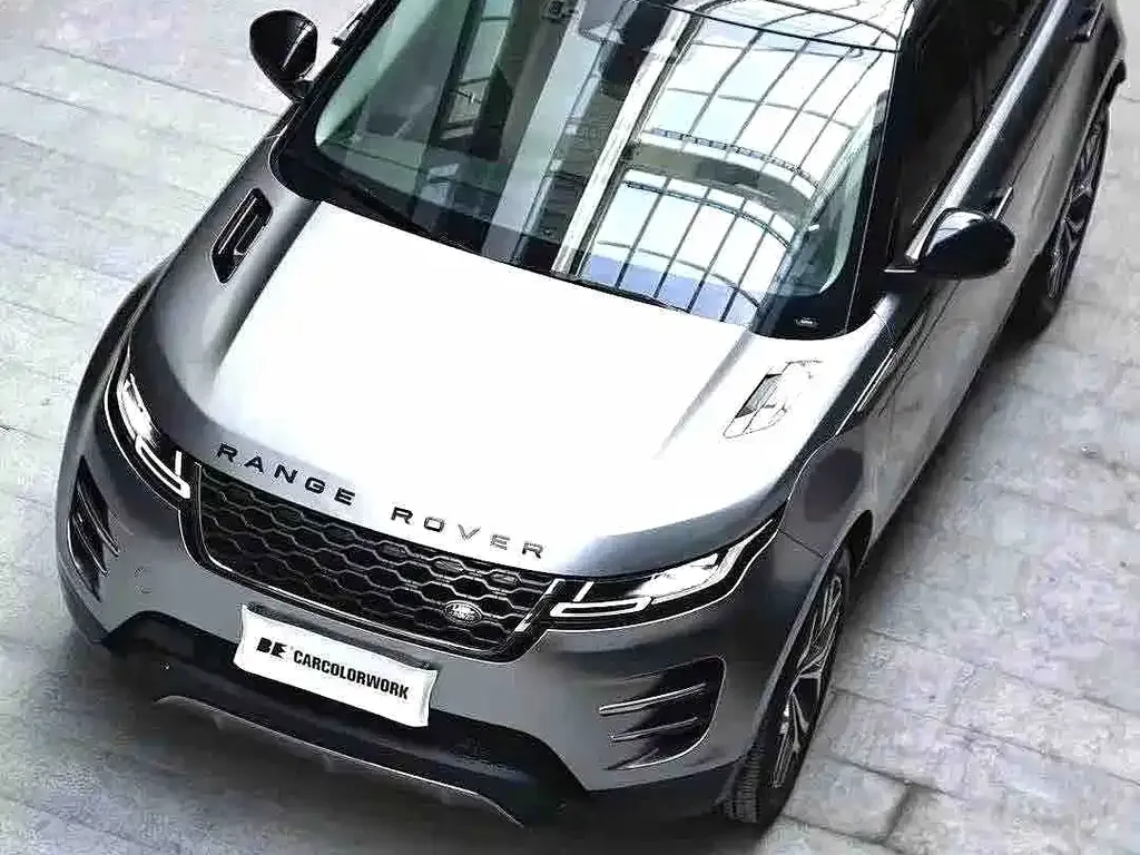 Land Rover Evoque — фото 1