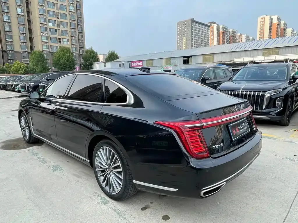 Hongqi H9 — фото 5