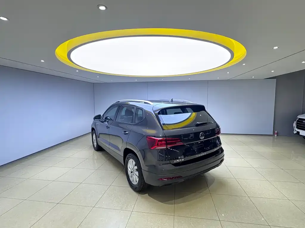Volkswagen Tharu — фото 3