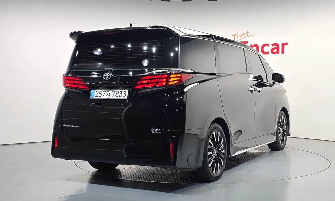 Toyota Alphard 2024 из KR, фото 6