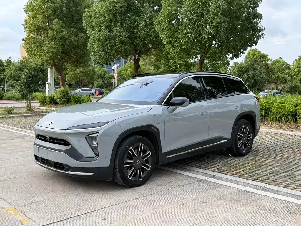 NIO ES6