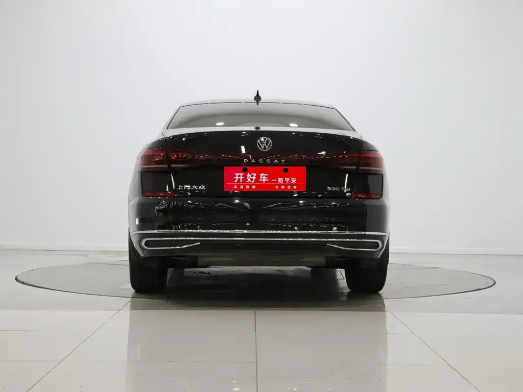 Volkswagen Passat — фото 3