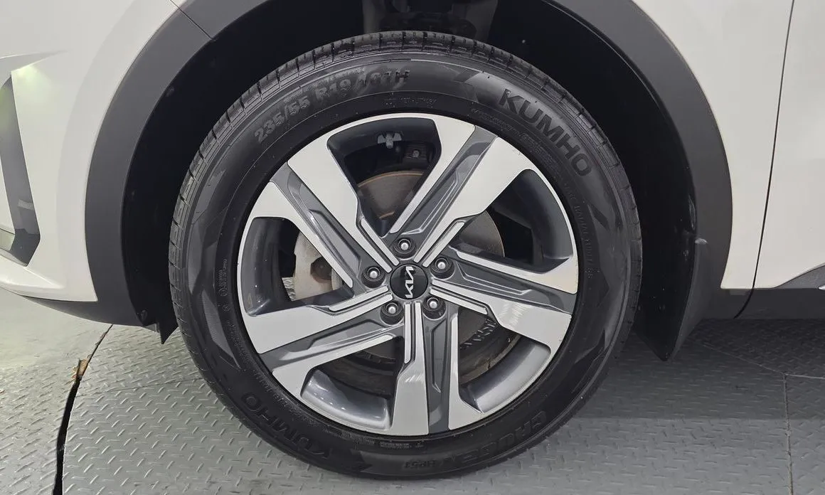 Kia Sorento 2023 из KR, фото 8
