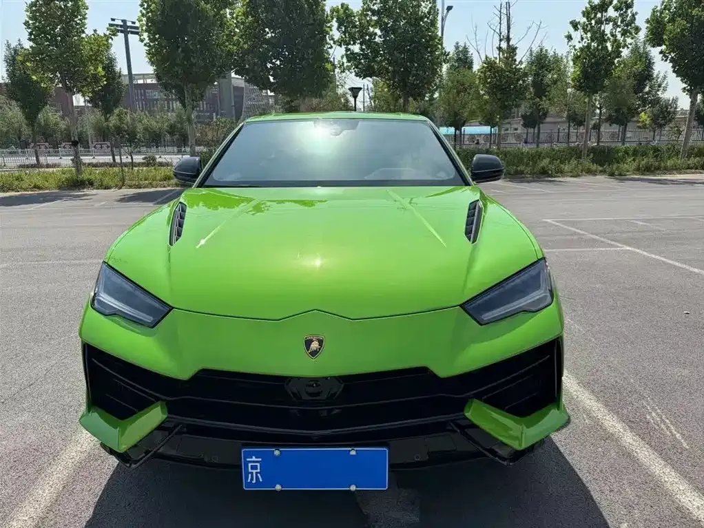 Lamborghini Urus — фото 6