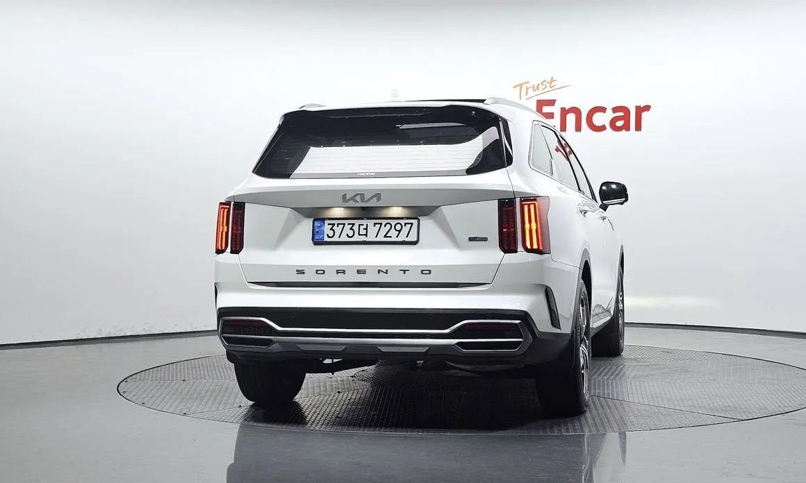 Kia Sorento — фото 4