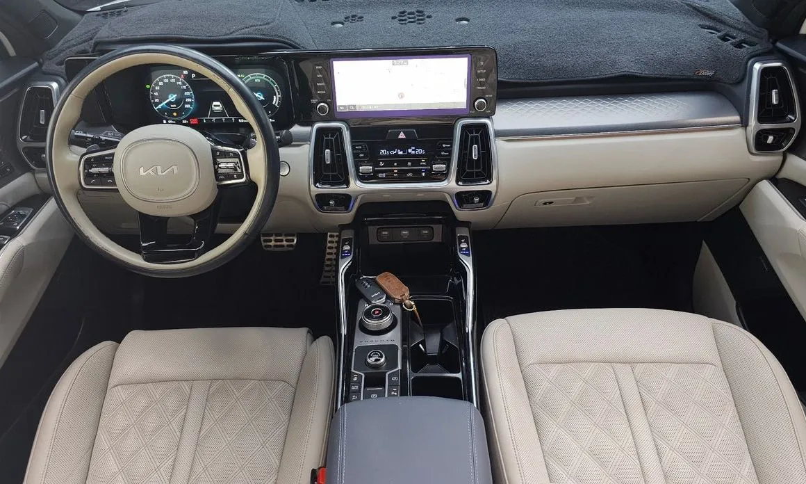 Kia Sorento — фото 7