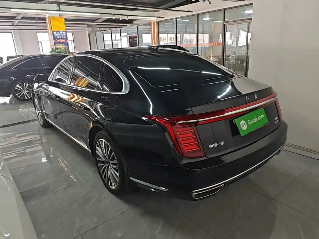 Hongqi H9 — фото 10
