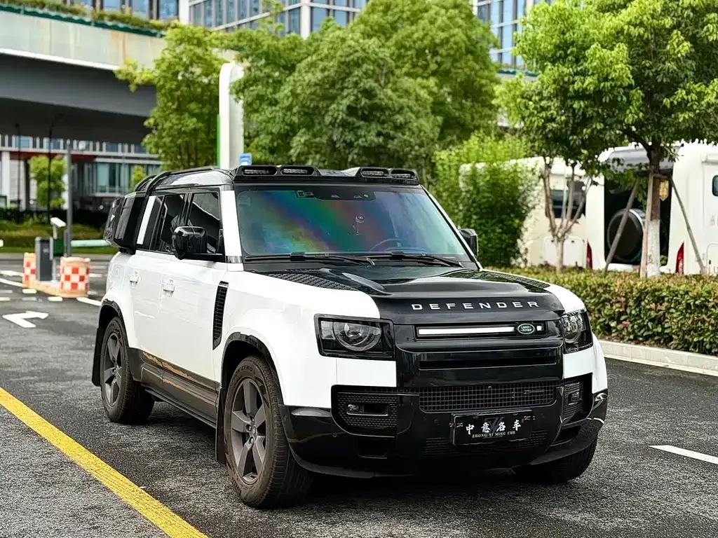 Land Rover Defender — фото 5
