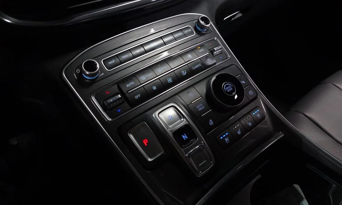 Hyundai Santafe — фото 8