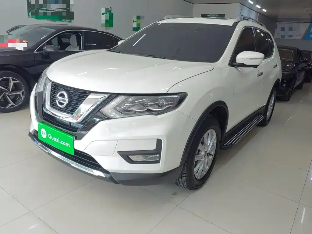 Nissan X-Trail — фото 9