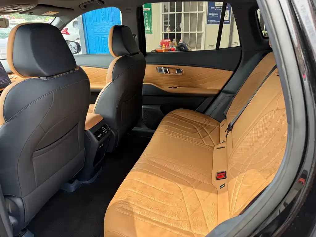 Geely Galaxy Xingjian 7 — фото 10