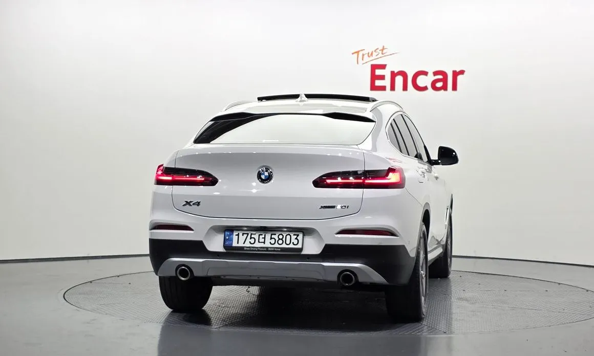 BMW X4 2021 из KR, фото 5